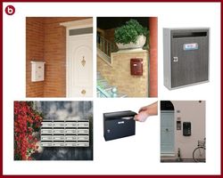 Busties quasi obligatoires