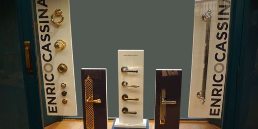 Nouvelle vitrine Enrico Cassina
