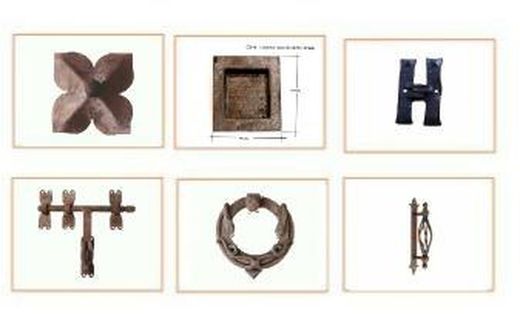 Forge de fer ancienne et artisanale