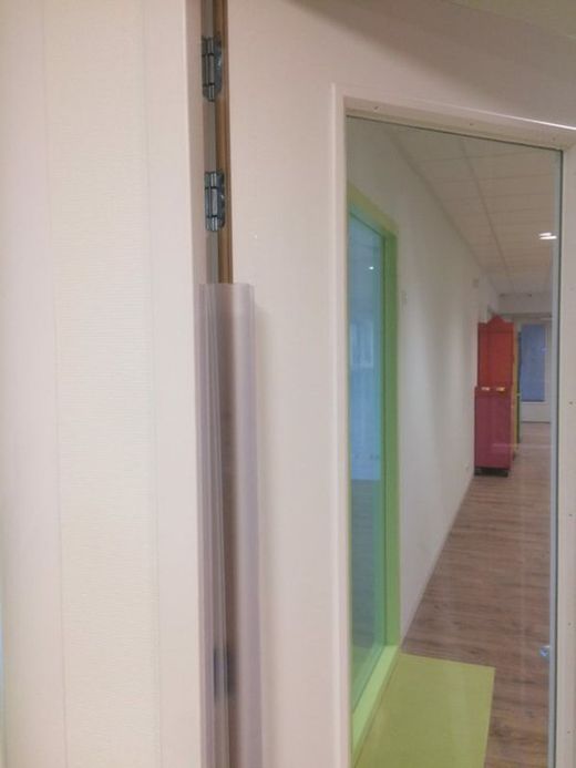 Dispositif anti-pincement des doigts Finger Alert 110 BO9707TR18