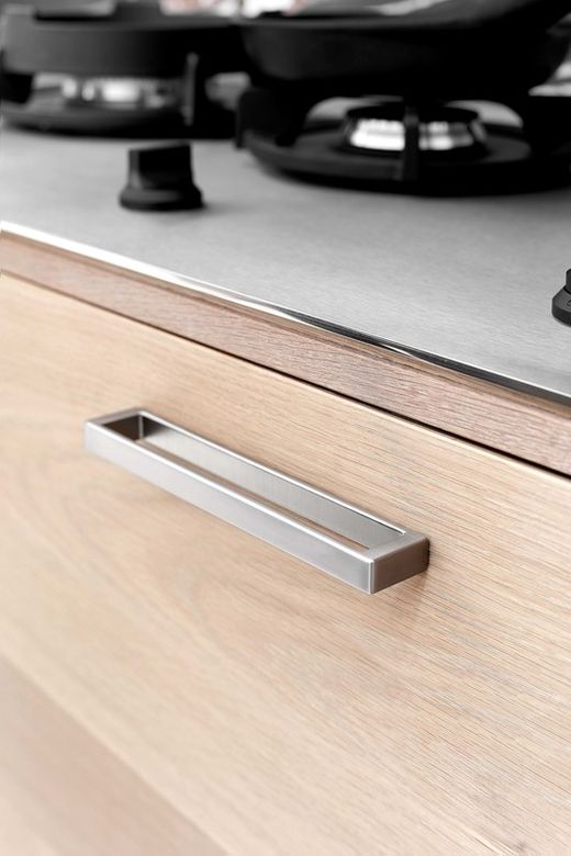 Poignée cubique 518660 Furnipart A0853