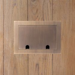 Boîtes de sol Atelier Luxus pour prises