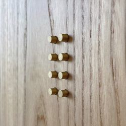 Interrupteur minimaliste DoT par Atelier Luxus