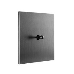 Interrupteurs et prises FACET par Atelier Luxus