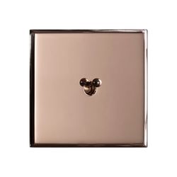 Interrupteurs et prises modèle REGENT par Atelier Luxus