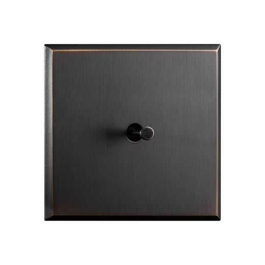 Interrupteurs et prises modèle REGENT par Atelier Luxus