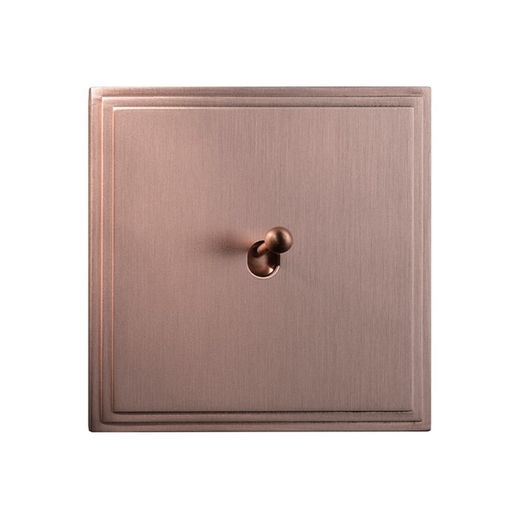 Interrupteurs et prises modèle TIARA par Atelier Luxus