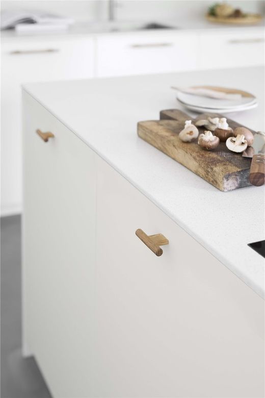 Bouton en T 10329 JOIN par Furnipart A1032HB00