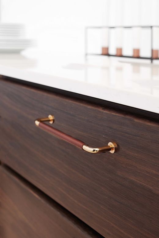 Poignée en cuir Lounge 240330160 Furnipart A2403