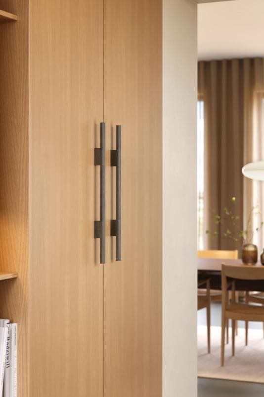 Tirador roble MAGNUM Marron oscuro Marrón Oscuro / 224 mm / 495/496 mm